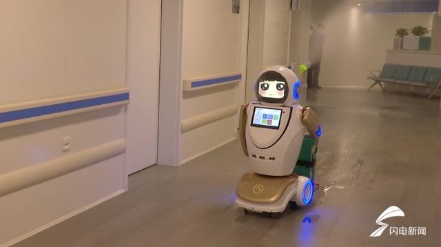 創澤研發的殺菌消毒智能機器人可用於病房和醫療公共區域