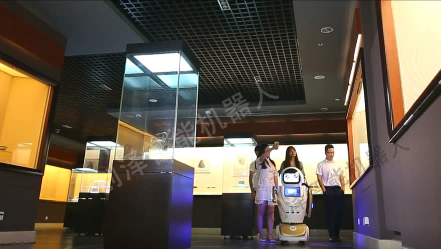 展廳導覽機器人