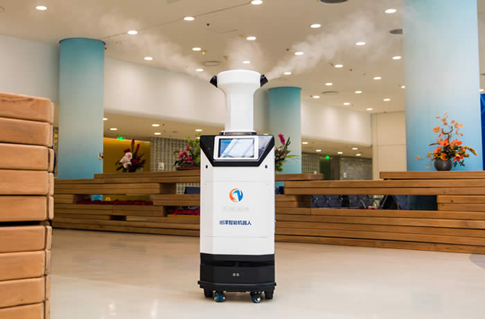 廣西消毒機器人在冰立方消毒圖片